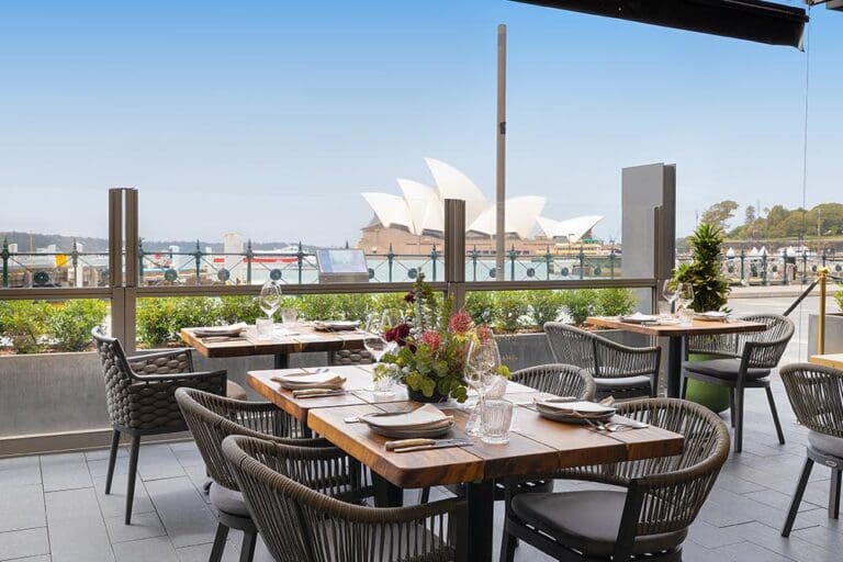 6HEAD Outdoor Areas