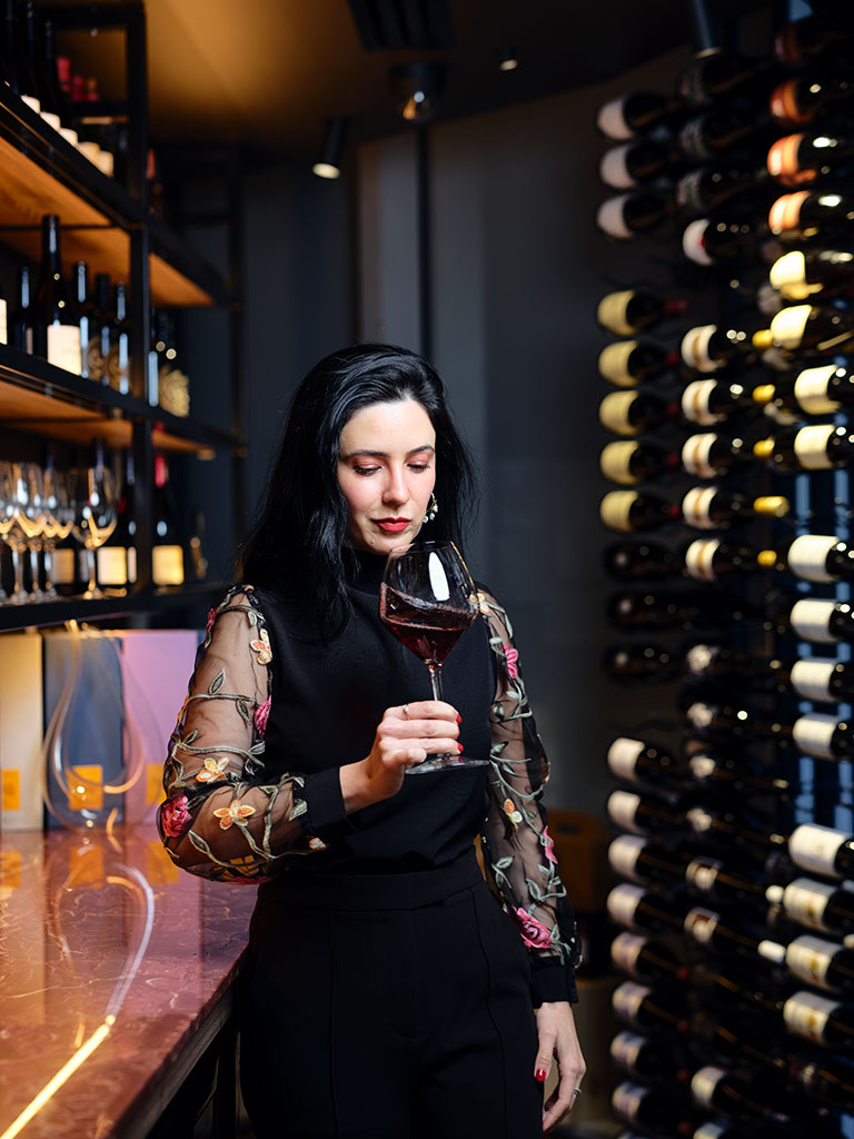 6HEAD Head Sommelier, Camila Luzzi